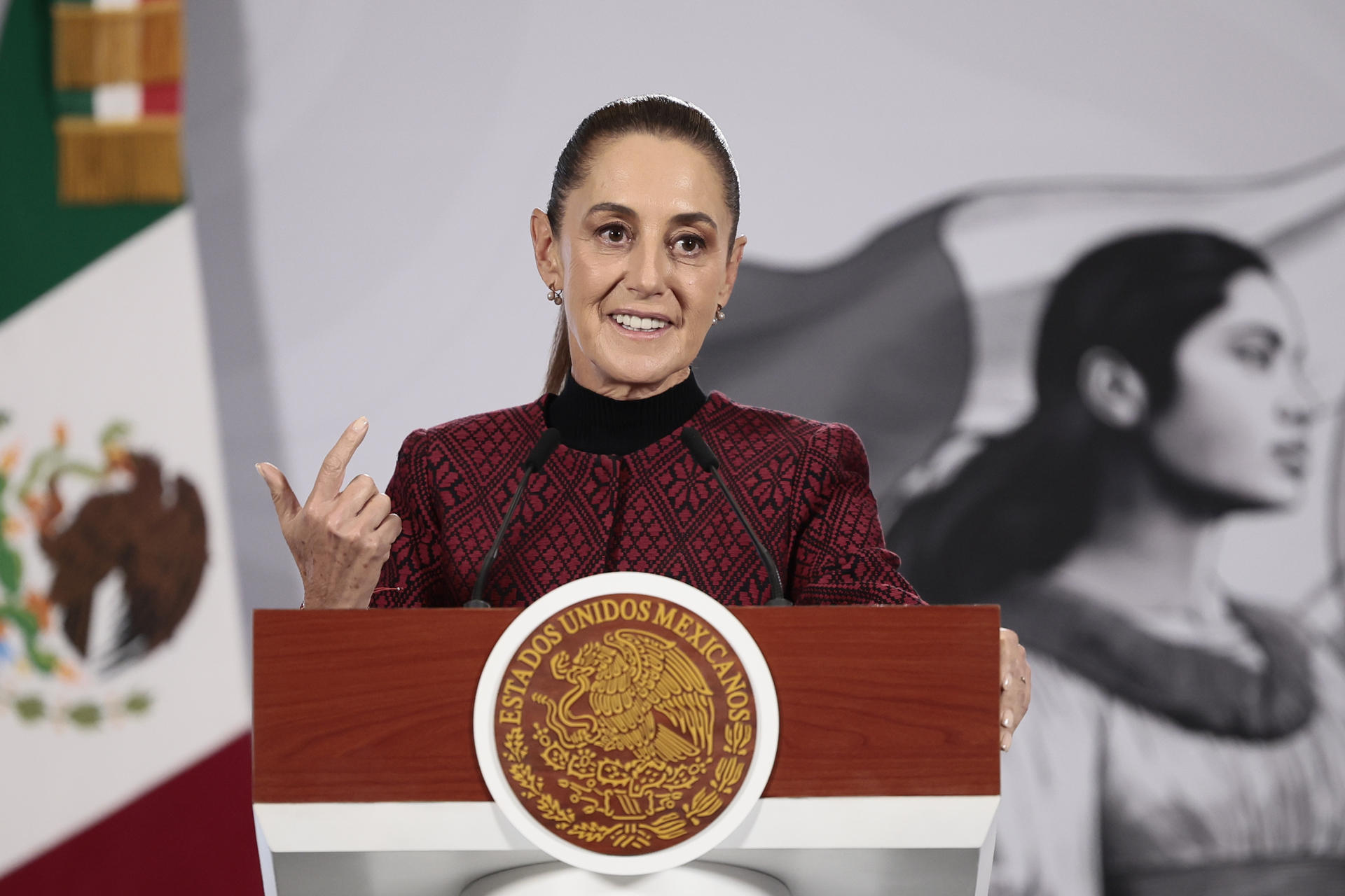 "Un año después: ¿Qué luz ilumina el rumbo de México al finalizar la primera etapa del Plan México?"