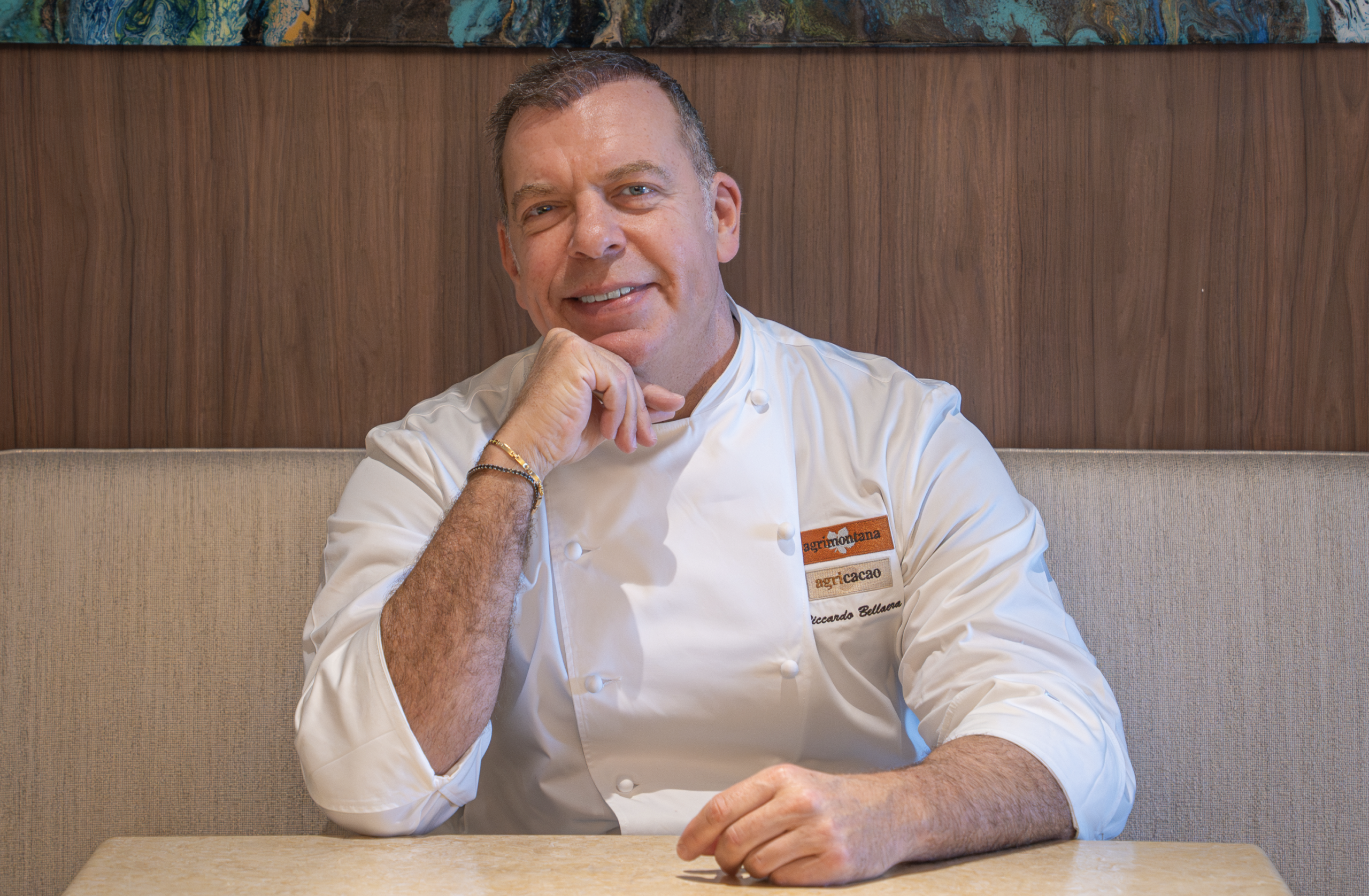 "El mago del postre: cómo Riccardo Bellaera revoluciona la patisserie con su arte"