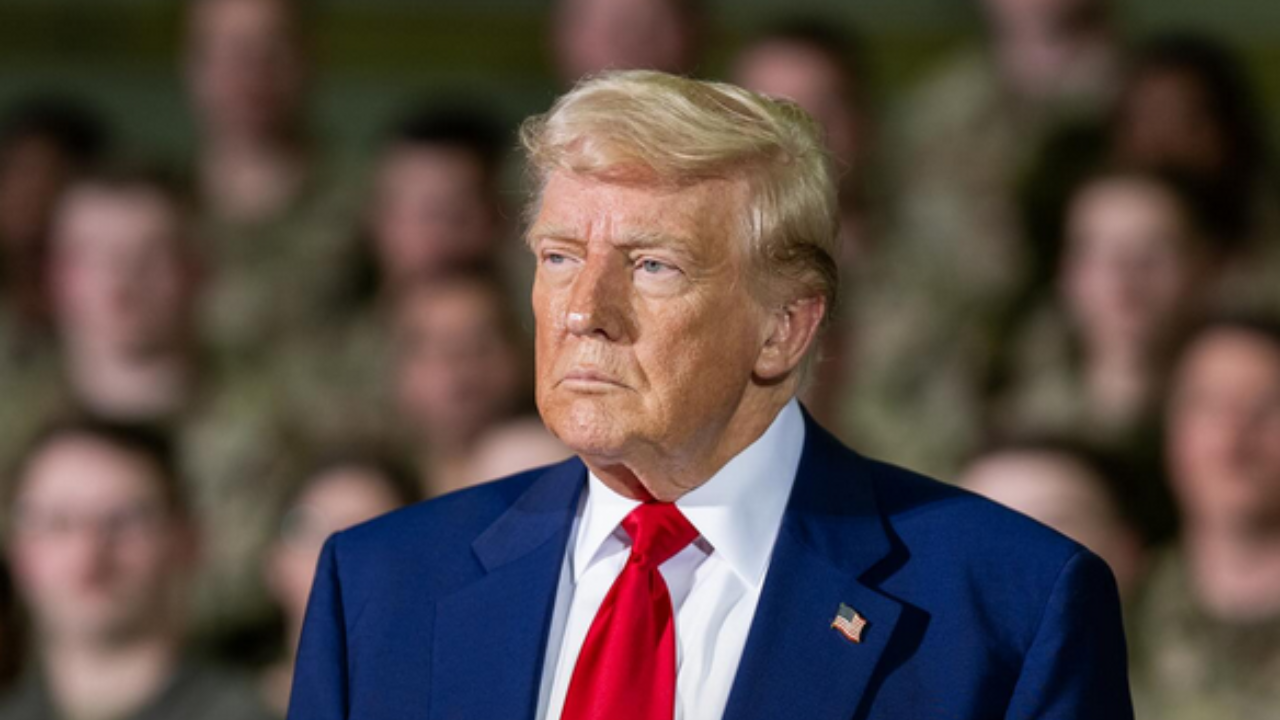 La Presidente de facto de Venezuela trabaja en estrecha colaboración con Washington, según revela el presidente estadounidense Trump.